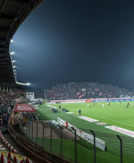 illuminazione stadi calcio